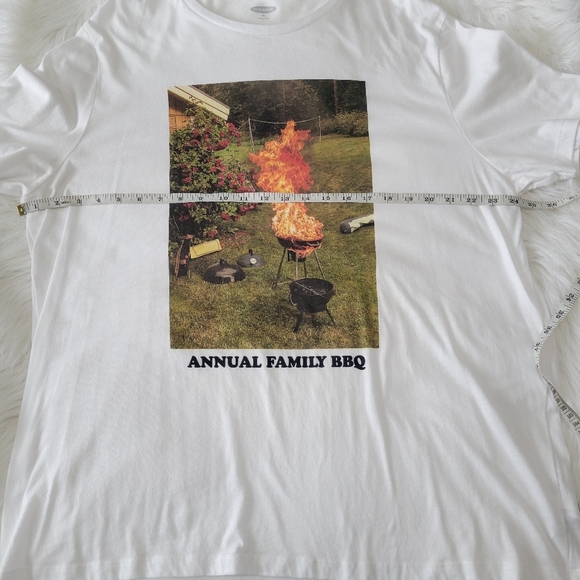2/$25 Old Navy Annual Family BBQ TShirt XXL Summer Vacation Family Reunion Ready - Picture 5 of 7